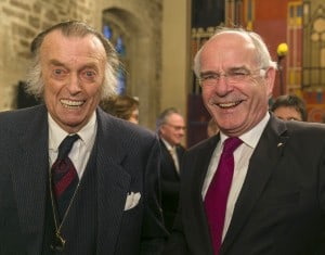 Braunschweigs Ehrenbürger Friedrich Theodor Kohl mit Landesbischof Professor Friedrich Weber. Foto: Peter Sierigk