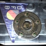 Die Meisterschale und der Meisterwimpel. Foto: Eintracht Braunschweig/Susanne Hübner