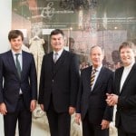 Bei der Eröffnung der Ausstellung (von links) Anne-Kristin Rullmann, Museumsleiterin; S.K.H. Ernst August Erbprinz von Hannover Herzog zu Braunschweig und Lüneburg; Axel Richter, Vorstand der Stiftung Residenzschloss Braunschweig; Oberbürgermeister Dr. Gert Hoffmann und Oberlandeskirchenrat Thomas Hofer. Foto: Schlossmuseum/Marek Kruszewski