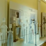 Die Taufkleider-Galerie. Foto: Schlossmuseum/Marek Kruszewski