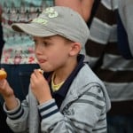 Lecker: Weißbrot, Butter und ganz frischer Honig. Foto: Andreas Greiner-Napp