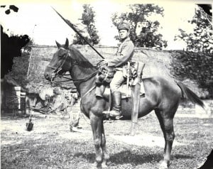 Husar an der Ostfront. Foto: Archiv Ernst-Johann Zauner