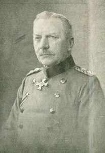 General von Emmich, der erste Träger des Ordens Pour le Mérite im 1. Weltkrieg. Wegen seines Kommandos beim völkerrechtswidrigen Einmarsch in Belgien und der Einnahme der Festung Lüttich ist er heute nicht unumstritten. Foto: Historische Postkarte