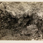 Verschüttete Soldaten, 1914 -1918, Fotograf unbekannt, privater Leihgeber, Reproduktion: Braunschweigisches Landesmuseum /C. Cordes