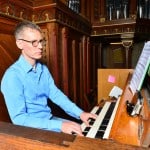 Prof. Dr. Andreas Sieling (Berlin) an der Orgel im Kaiserdom. Foto: Stiftung Braunschweigischer Kulturbesitz/Andreas Greiner-Napp