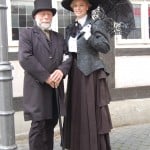 Thomas Ostwald als Friedrich Gerstäcker mit seiner Tochter. Foto: Museum