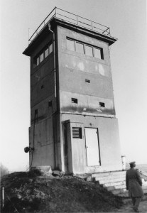 Der Grenzturm als Mahnmal deutsch-deutscher Teilung. Foto: Joachim Rosenthal / Fotoarchiv Landkreis Wolfenbüttel