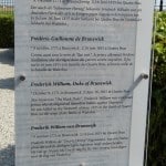 Die Stiftung Braunschweigischer Kulturbesitz finanzierte die neue viersprachige Informationstafel. Foto privat