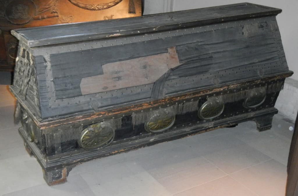 Die rechte Seite vor der Restaurierung. Foto: Jens Klocke