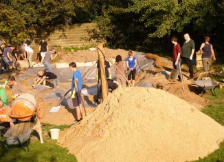 Der Chancengarten wurde mit vereinten Kräften angelegt. Foto: CJD