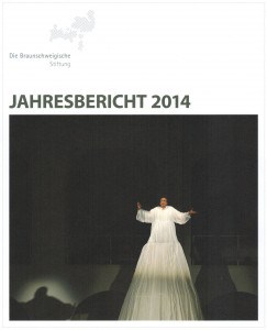 Das Titelblatt des Jahresberichts 2014