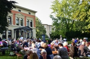 Bei strahlendem Sonnenschein kamen 1200 Gäste zum Sommerfest der Stiftung Braunschweigischer Kulturbesitz. Foto: Andreas Greiner-Napp