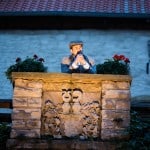 Die historische Burgkulisse bietet immer wieder neue Möglichkeiten der Bühnen-Inszenierung. Hier Sebastiano Lo Medico in der Rolle des Lyonel. Fotos: Sebastian Petersen