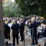 Der Musikzug der Freiwilligen Feuerwehr spielte im Garten des Hauses der Braunschweigischen Stiftungen. Foto: Justus Zeemann
