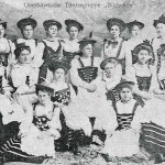 Die bayrische Tanzgruppe „Bildschön" trat 1906 beim Eisbeinessen des Technikervereins Braunschweig auf. Foto: Technikerverein