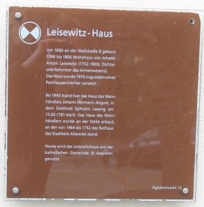 : Zweite Informationstafel am Leisewitz-Haus. Foto: meyermedia