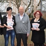 Die Mitarbeiter der AWO Migrationsberatung bei der Eröffnungsveranstaltung. Von links: Dirk Bitterberg, stellvertretender Vorsitzender des AWO Bezirksverbandes Braunschweig e. V., Izabela Rzepczyk, Projektkoordinatorin, Martin Stützer, Einrichtungsleiter AWO-Migrationsberatung, Julia Gede, Projektkoordinatorin, Joß Steinke, Abteilungsleiter Arbeit/Soziales/Europa AWO Bundesverband e. V. Foto: AWO Braunschweig