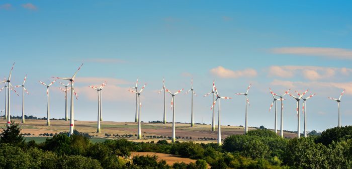 Windenergieräder im Elm. Foto: SBK/Andreas Greiner-Napp.