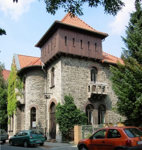 Die „Okerburg“ des Vereins „Schlaraffia Brunsviga“ in der Hochstraße. Foto: Thomas Ostwald