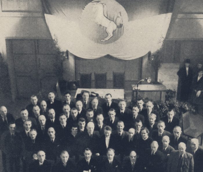 Der Mitglieder des letzten Braunschweigischen Landtags im Sitzungssaal der damaligen Kant-Hochschule. Foto: Universitätsbibliothek Braunschweig