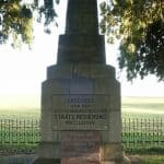 Der 1815 zu Ehren Karl Wilhelm Ferdinand aufgestellte Obelisk. Foto: Museum Hassenhausen / Manuela Dußa