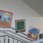 Die fertigen Kunstwerke im Treppenhaus. Foto: Meike Buck