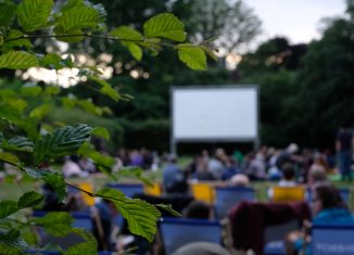 Sommerkino im Garten des Kunstvereins. Foto: Meike Buck