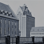 Der Gebäudekomplex umfasste Turmbau (Mitte), Naturhistorisches Museum (rechts) und Turnhalle (links). Foto: Screenshot, Universitätsarchiv TU Braunschweig