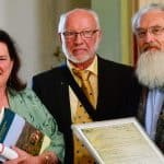 Die spanische Botschafterin Victoria Morera Villuendas wurde von Prof. Gerd Biegel (rechts), Präsident des Vereins Rettung Schloss Blankenburg im Großen Schloss, begrüßt. Foto: Stiftung Braunschweigischer Kulturbesitz/Andreas Greiner Napp