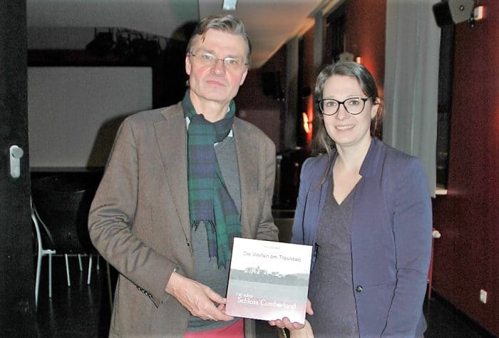 Dr. Ulrike Sbresny, Leiterin des Schlossmuseums Braunschweig, während der Buchpräsentation mit Heinrich Prinz von Hannover. Foto: Schlossmuseum