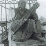 Zweite Kriegerfigur auf dem Städtischen Bauhof. Foto: Archiv Bernd Wedemeyer, aus „Das Residenzschloss Braunschweig - vom Herzogssitz zum kulturellen Zentrum”