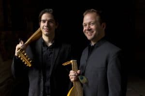 Das Duo Marc Lewon und Paul Kieffer widmet sich der Lautenmusik des Mittelalters, u.a. der Wolfenbütteler Tabulatur. Foto: Festival