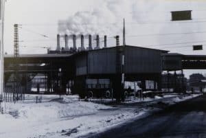 Kohleverladung Alversdorf, im Hintergrund Schwelwerk Offleben. Abgerissen um 1970. Foto: LK Helmstedt, Kreisheimatpf