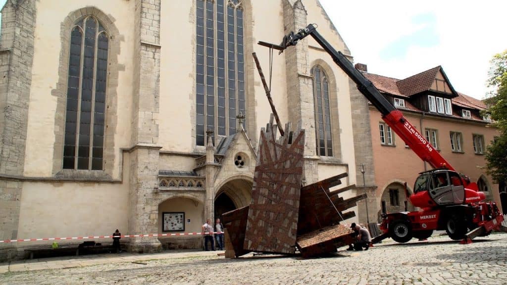 Das Floß ist in Braun­schweig gestrandet