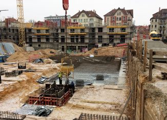 Die Baugrube des fünften neuen Gebäudes im Quartier St. Leonhard. Foto: Richard Borek Stiftung