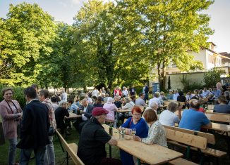 Der Garten des Hauses der Braunschweigischen Stiftungen war gut besucht. Foto: HdBS / Marek Kruszewski