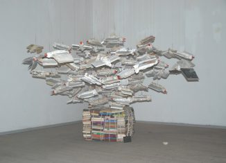 Bücher-Installation „Gedanken sind frei“ von Julia Wally Wagner. Foto: Wagner