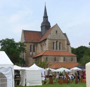 Die Klosterkirche bildet das Zentrum des Klosterareals. Foto: Förderverein Riddagshausen