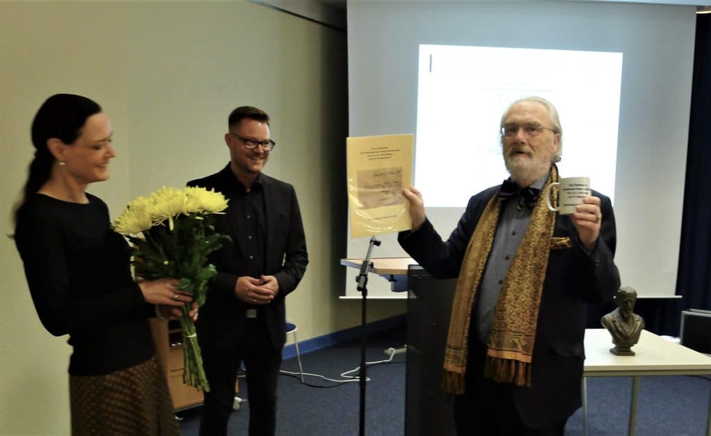 Gerd Biegel bleibt Präsident der Raabe-Gesell­schaft