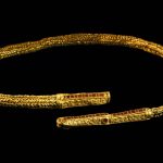 Halsschmuck aus Gold und Halbedelsteinen (Goldkette von Isenbüttel), Isenbüttel, Ldkr. Gofhorn, 7. Jh. Foto: Landesmuseum Hannover