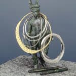 Schatzfund aus Beelen, bestehend aus einer Merkurstatuette, Orakelstäbchen und Bronzezylinder, Schatzfund von Beelen, 5. Jh. Foto: LWL-Archäologie für Westfalen/S. Brentführer
