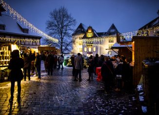 Stimmungsvolles Ambiente auf dem Schlosshof. Foto Museum Schloss Fürstenberg