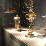 Präsentation des Tischbrunnens (rechts) in der Sonderausstellung im Metropolitan Museum New York. Foto: Kulturstiftung der Länder