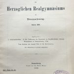 Titelblatt des Programms des Herzoglichen Realgymnasiums. Repro: Der Löwe