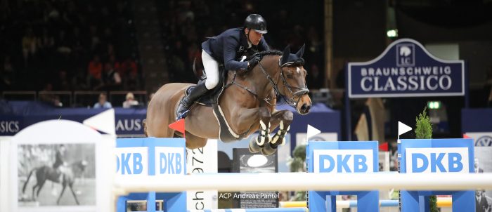 Spitzenreitsport in der Volkswagen Halle: Foto: LöwenClassics/Andreas Pantel