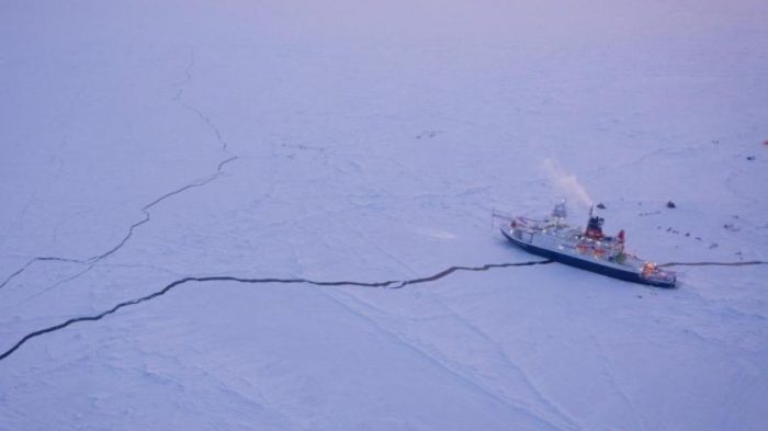 Der nächste Crew-Wechsel verzögert sich wohl um Wochen. Foto: dpa