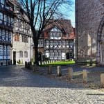 HINTER DER MAGNIKIRCHE - ANDREAS GREINER_NAPP