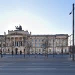 SCHLOSSPLATZ 4 - ANDREAS GREINER_NAPP