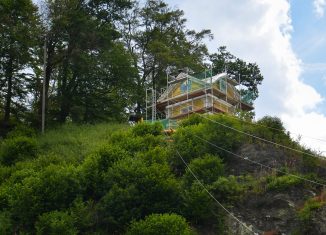 Der Glockenturm in Zorge wird saniert. Foto: SBK/Andreas Greiner-Napp