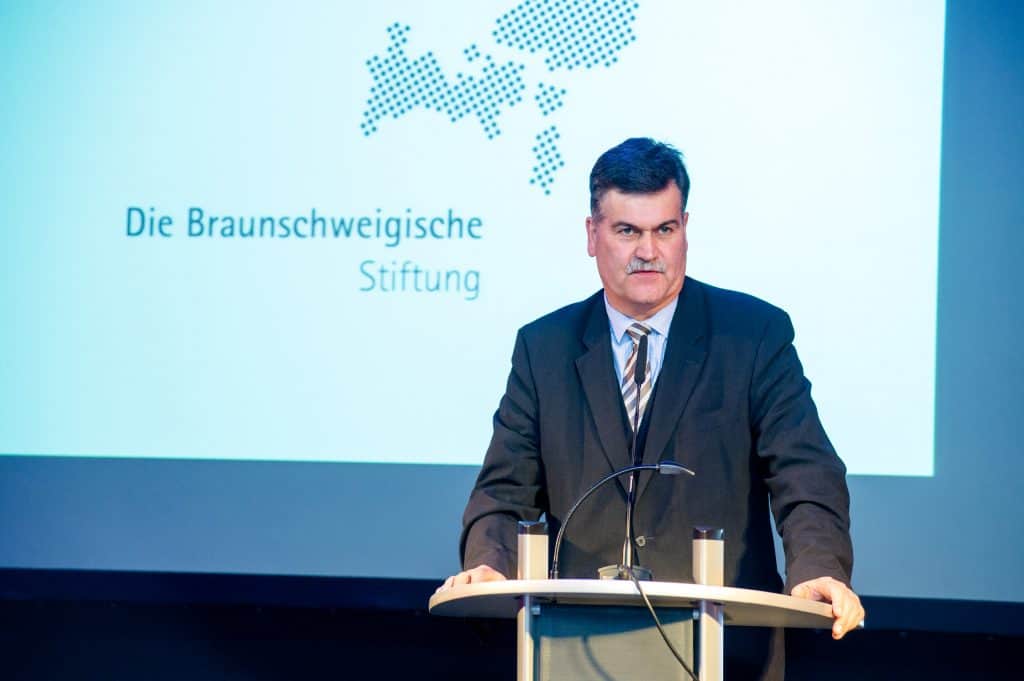 Axel Richter nach 26 Jahren verab­schiedet